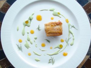 鶏肉のソテー　オレンジソースとセロリソース